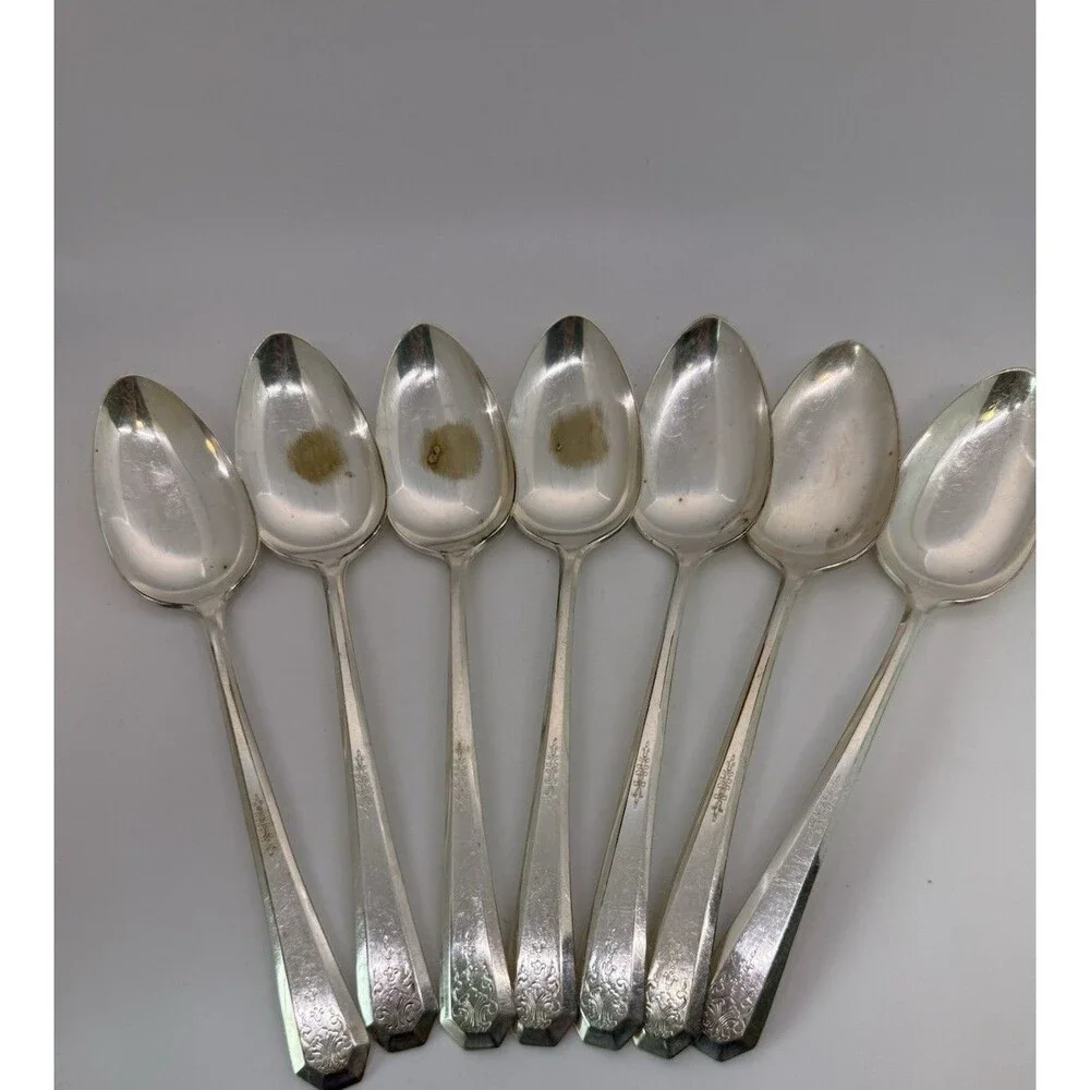 Vintage WM Rogers & Sons AA La France Silver Plated Teaspoons Set of 7